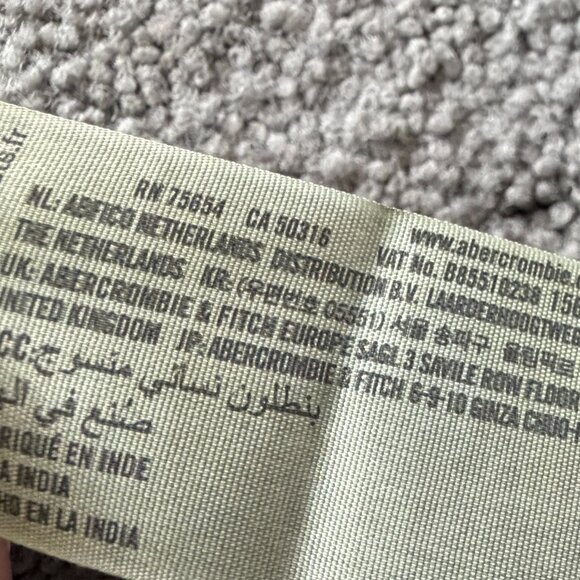 Abercrombie & Fitch Men's Baggy Cargo Pull-On Pants in Size Medium Long and NWT - Picture 14 of 15